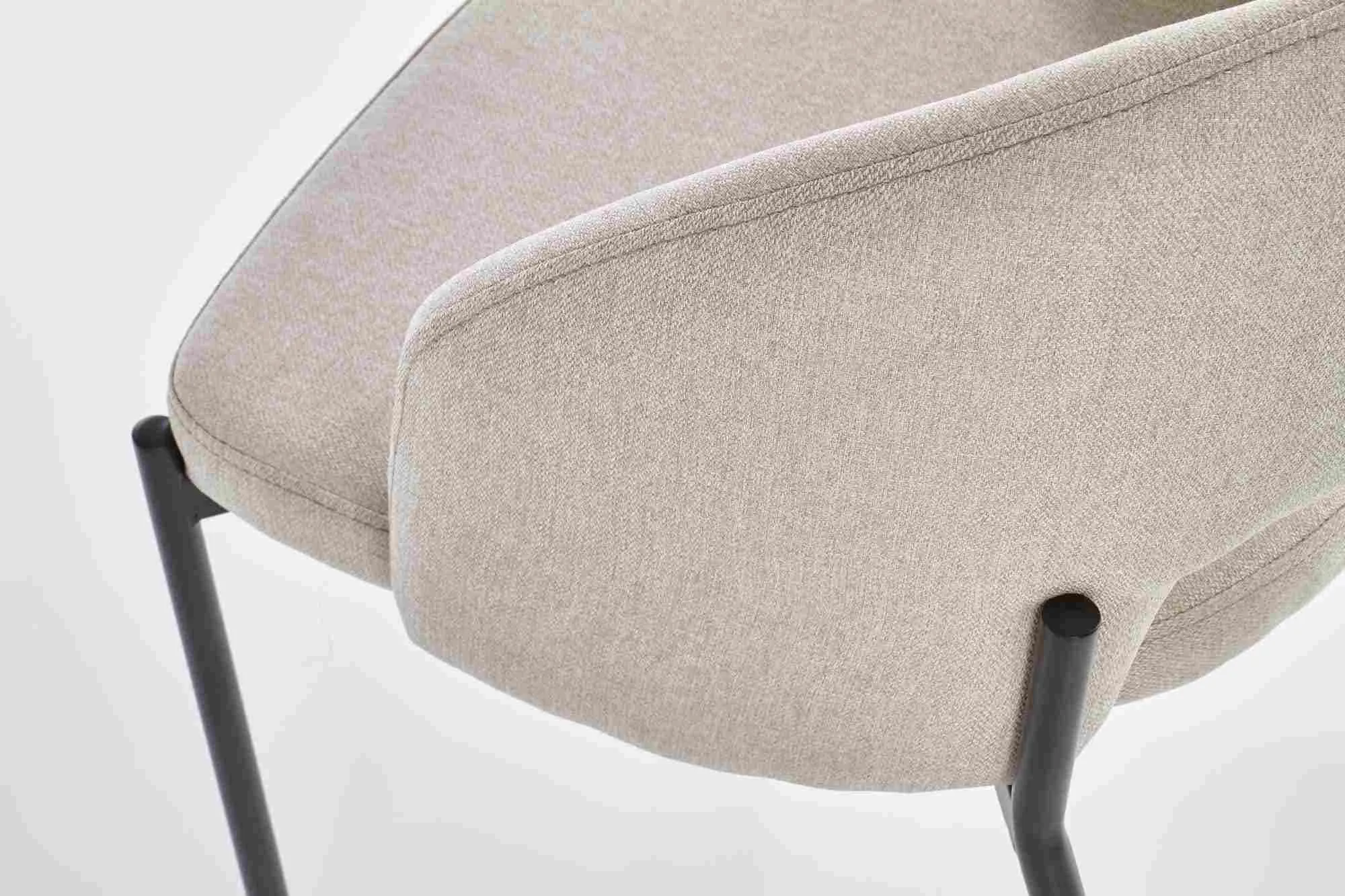 ZO-ZF100782-6 Smėlio spalvos K373 kėdė moderniame interjere