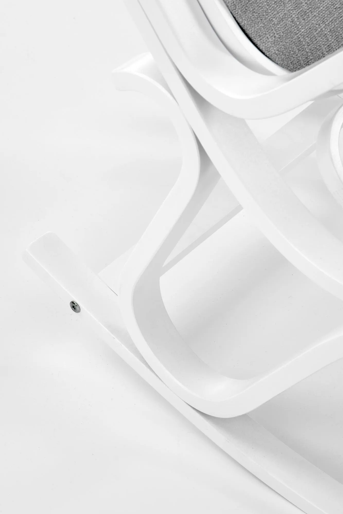ZO-ZF101019-4 Balta MAX BIS PLUS supamoji kėdė moderniam interjerui