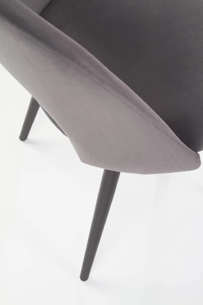 ZO-ZF100802-11 Pilka K384 kėdė moderniame interjere su elegantišku dizainu