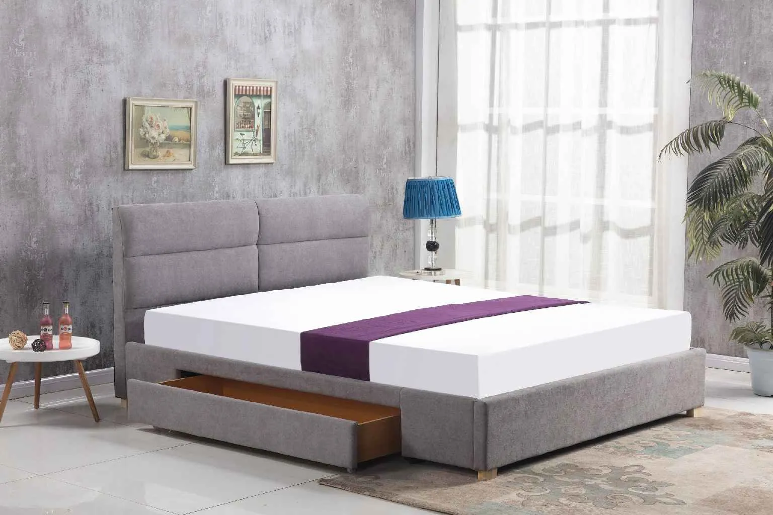 ZO-ZF101029-1 Šviesiai pilka MERIDA lova su elegantišku minkštu galvūgaliu