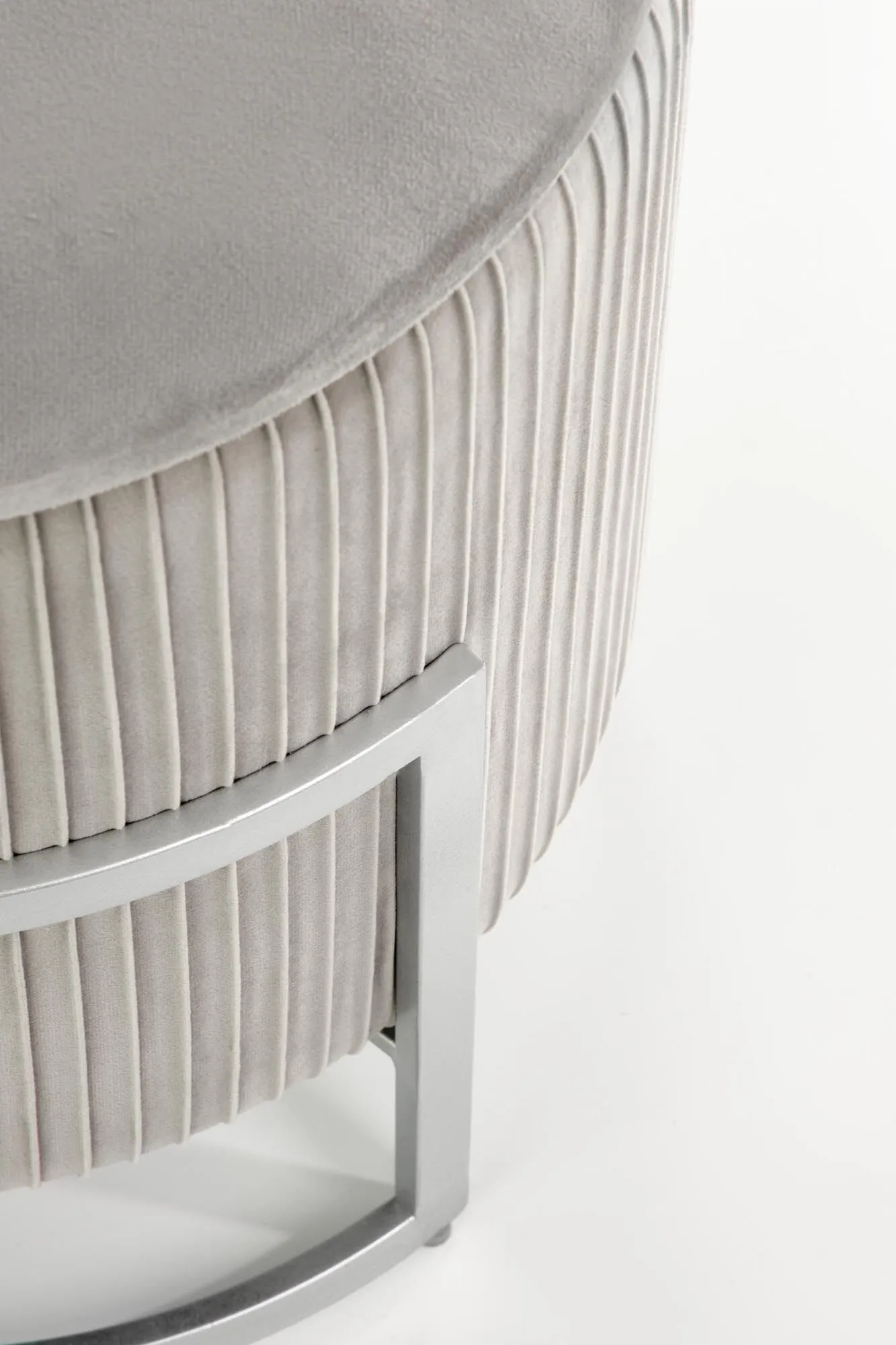 BA-HA105488-3 Stilingas pufas HA105488 galerijos nuotraukoje su moderniu dizainu