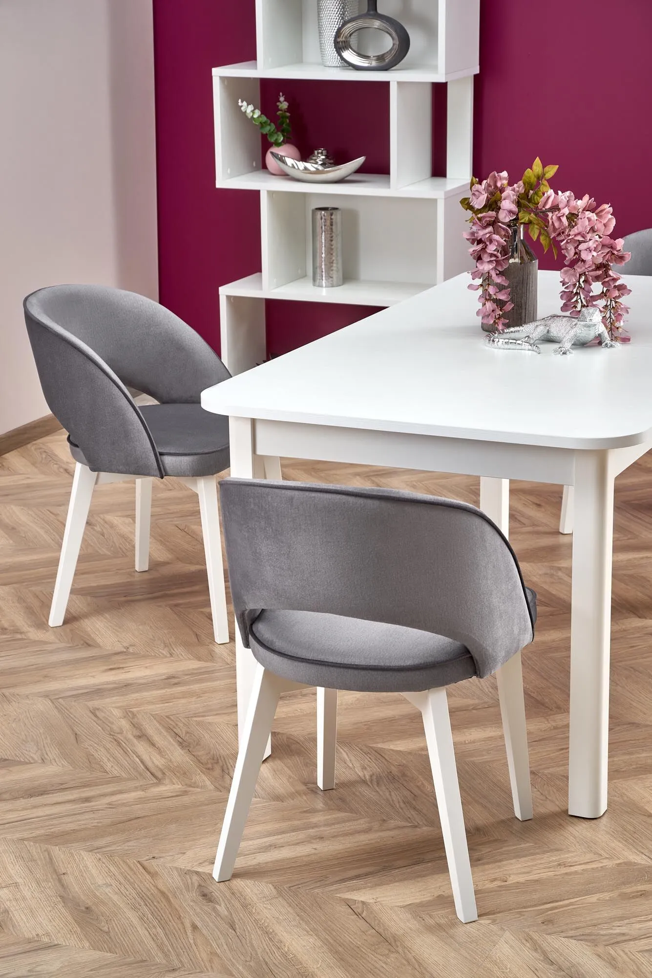 BA-HA105846-12 Modernus HA105846 stalas su elegantišku dizainu