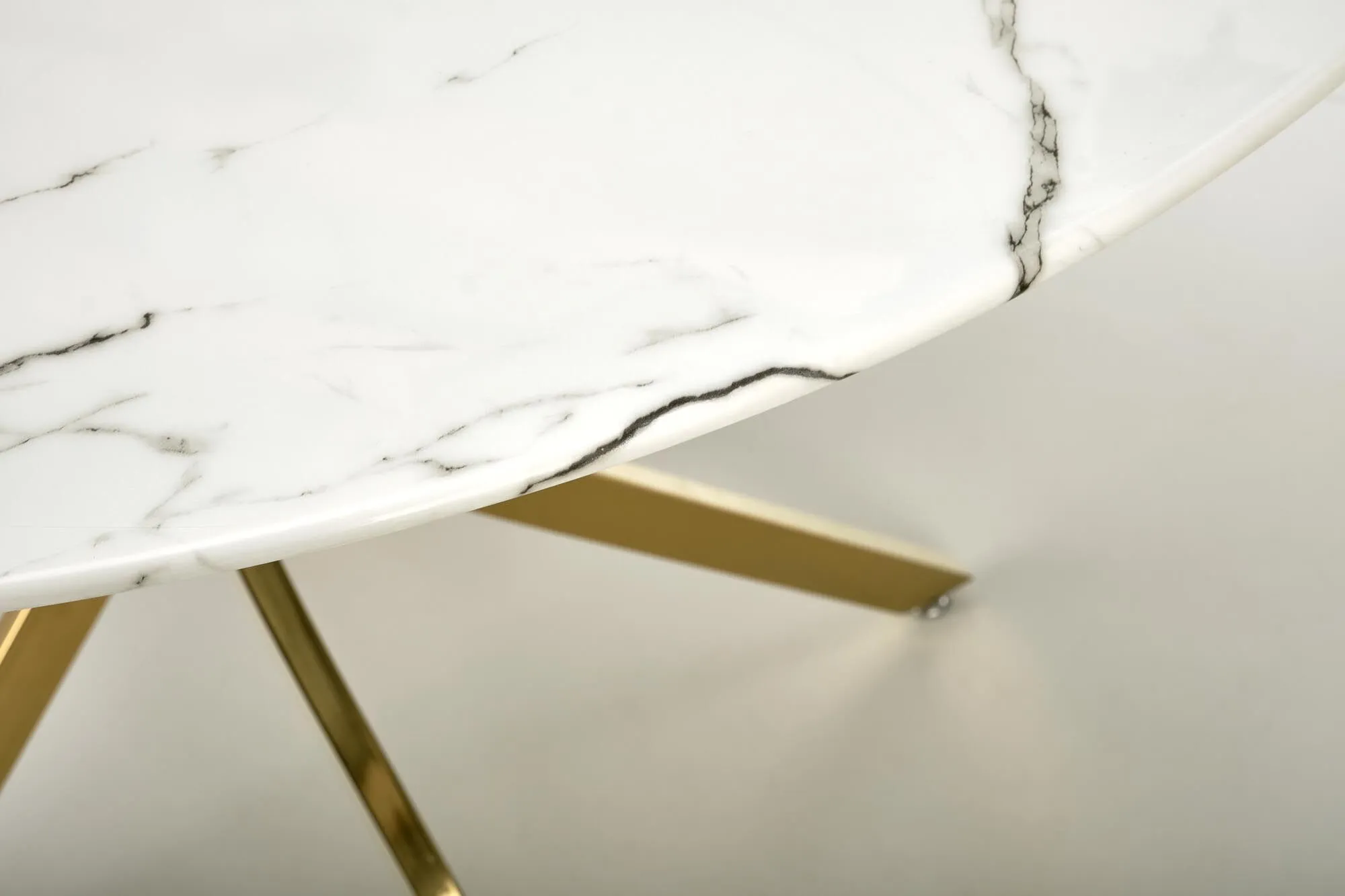 BA-HA105891-12 Modernus medinis stalas HA105891 su elegantišku dizainu
