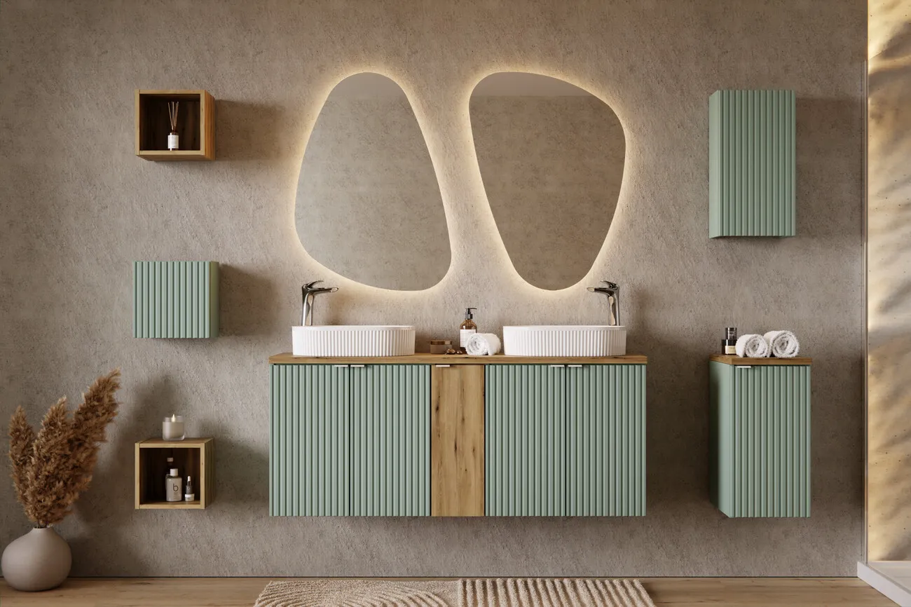 Line Reed Green
