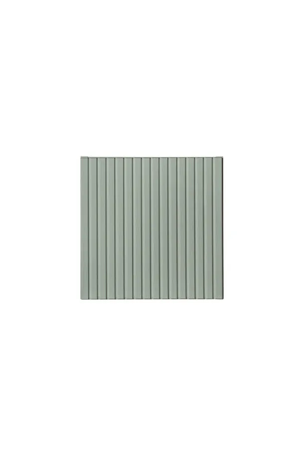 BA-VL100337-2 Pakabinama spintelė Qubik 30x30 cm su viena durele