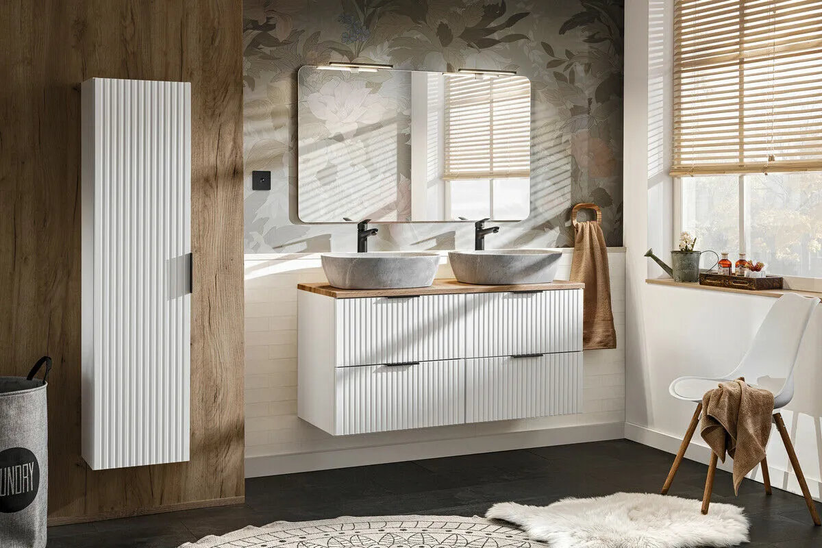 BA-VL100380-3 Modernus veidrodis su elegantišku rėmu interjero galerijoje