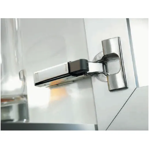 blum-dureliu-uzdarymo-sistema Vonios spintelė CL100267