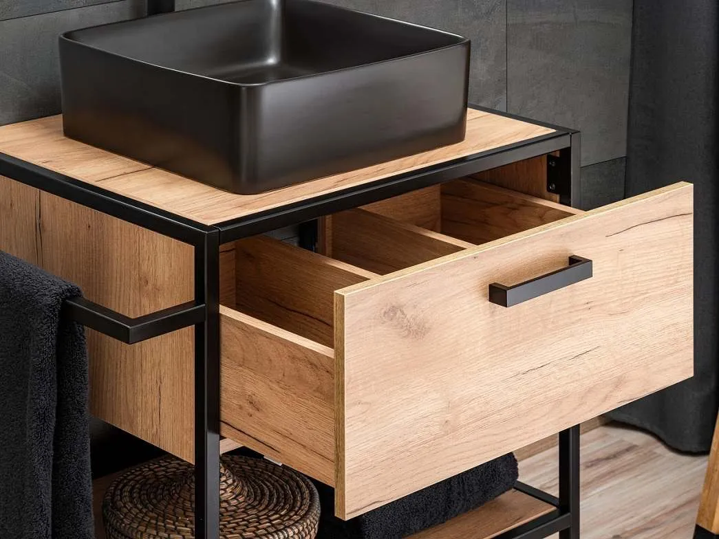 brook_det22 BROOKLIN 825 vonios spintelė su moderniu dizainu