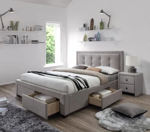 Lova MB000825